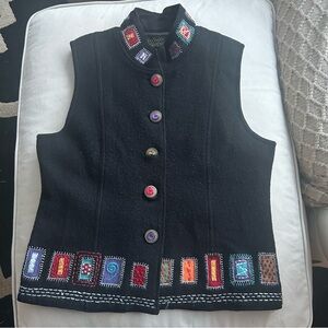 Icelandic Design Wool Vest Womens Medium Black Embroidered Lined Nordic Boho